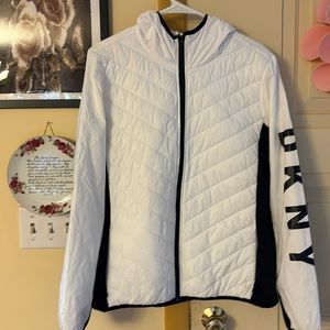 Hooded windbreaker brand new